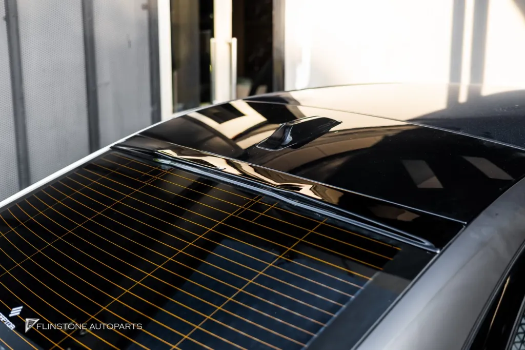 BMW I7 尾翼 maxton