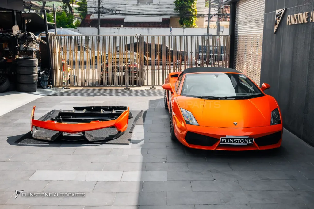 Lamborghini Gallado กันชนหน้า ดิฟ สเกิร์ต ปลายท่อ