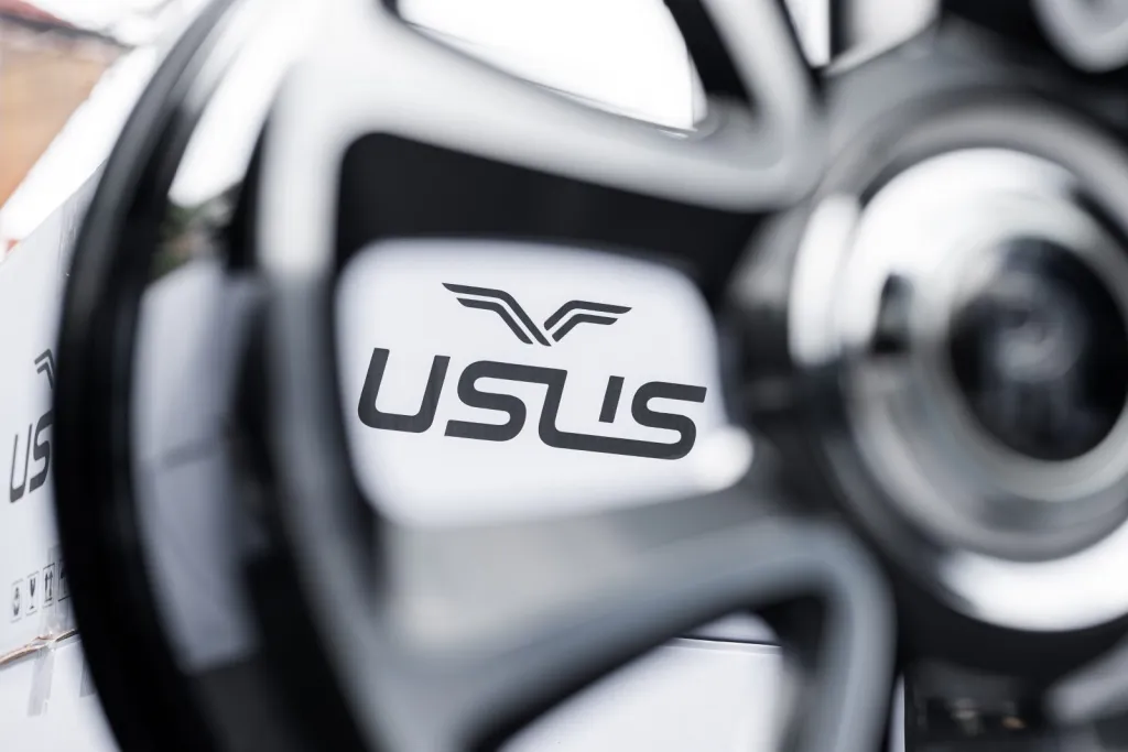 Wheels Usus RR shipped to Laos