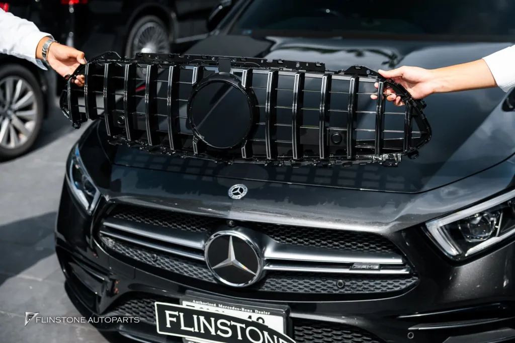 Mercedes Benz Cls กระจัง