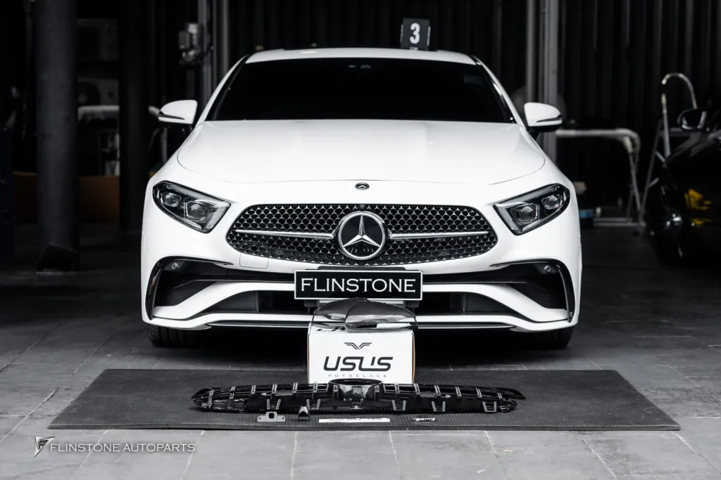 Mercedes Benz Cls กระจัง สปอยเลอร์ โลโก้ กระจก Usus