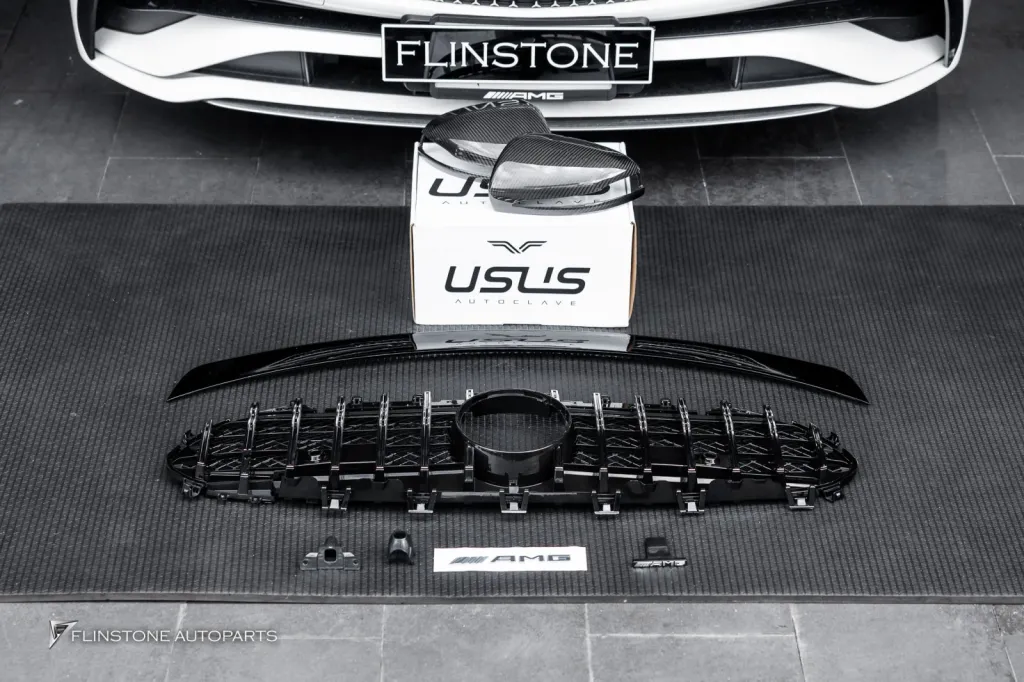Mercedes Benz Cls กระจัง สปอยเลอร์ โลโก้ กระจก Usus