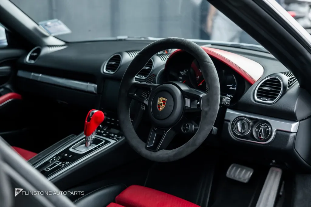Porsche 718 GTS คาร์บอนรอบคัน พวงมาลัย