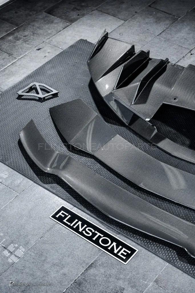 พาร์ทคาร์บอน 1016 Lamborghini