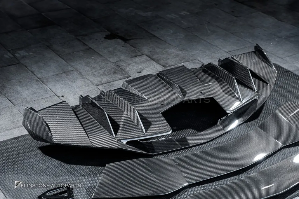 พาร์ทคาร์บอน 1016 Lamborghini