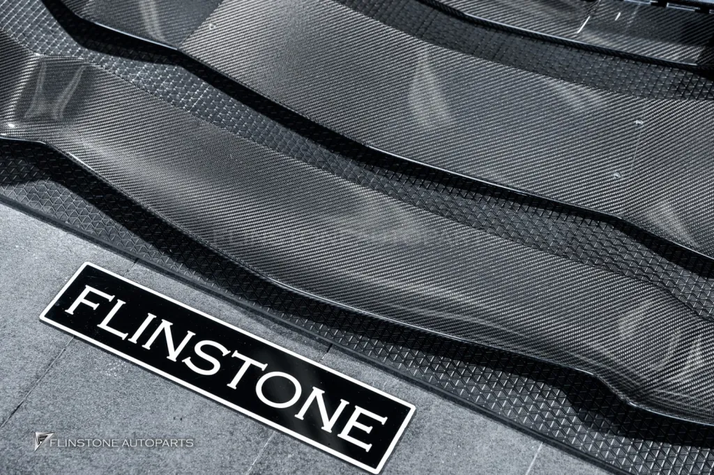พาร์ทคาร์บอน 1016 Lamborghini