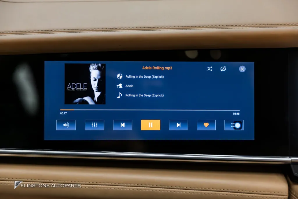 Porsche Panamera จอ Dual Screen พวงมาลัย ช่องแอร์
