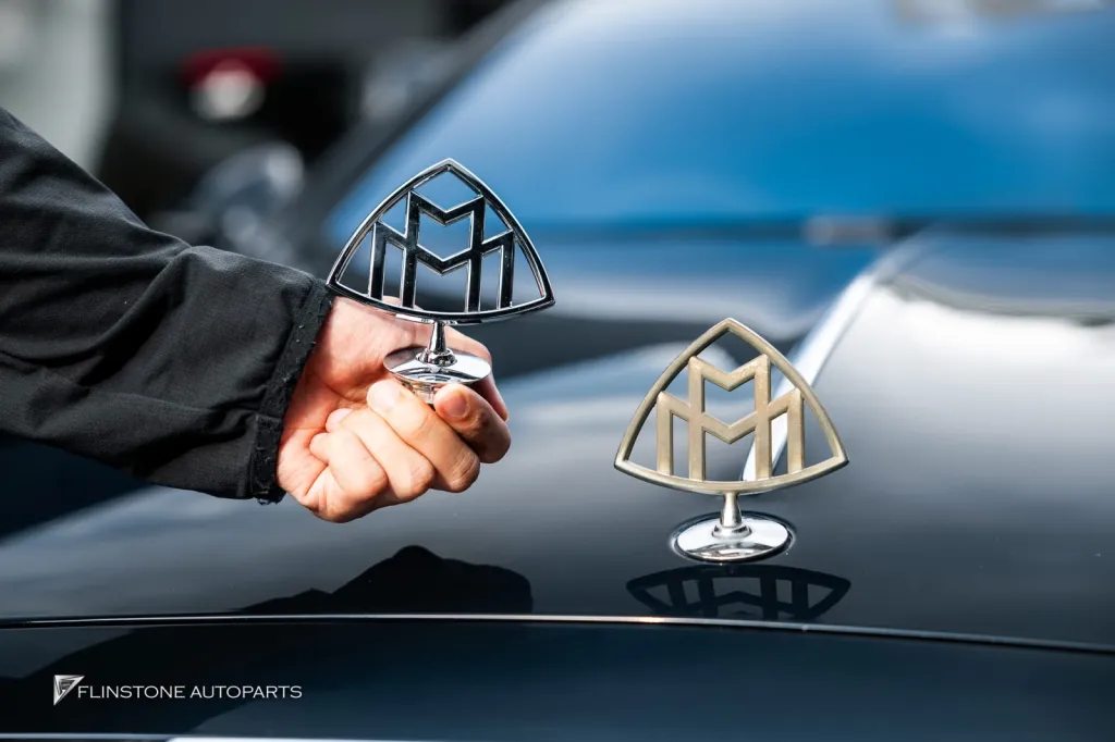 Mercedes Benz Sclass โลโก้ Maybach ไฟส่องพื้น