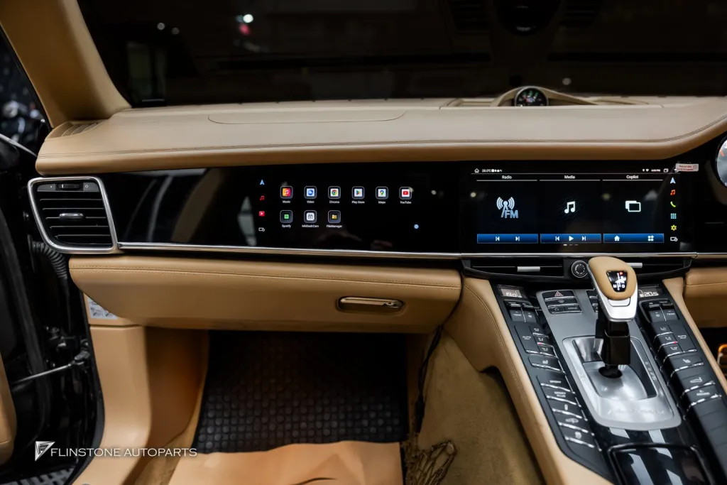 Porsche Panamera จอ Dual Screen พวงมาลัย ช่องแอร์