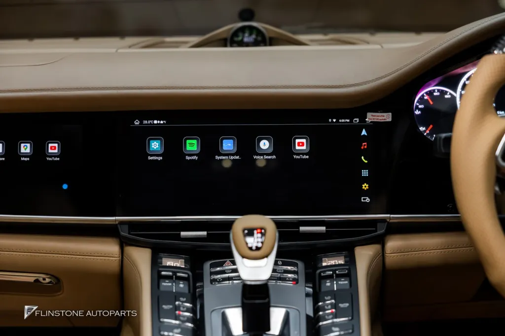 Porsche Panamera จอ Dual Screen พวงมาลัย ช่องแอร์