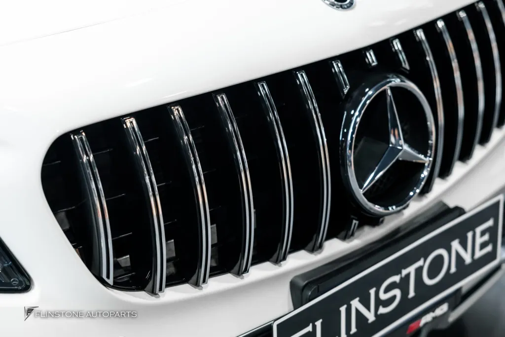 Mercedes Benz Gla กระจัง
