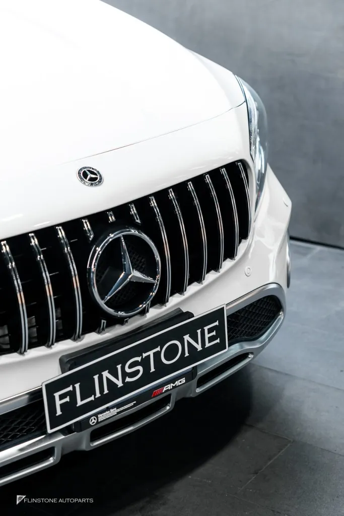 Mercedes Benz Gla กระจัง