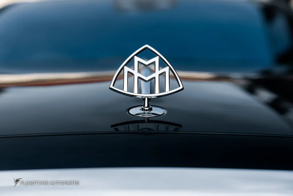 Mercedes Benz Sclass โลโก้ Maybach ไฟส่องพื้น