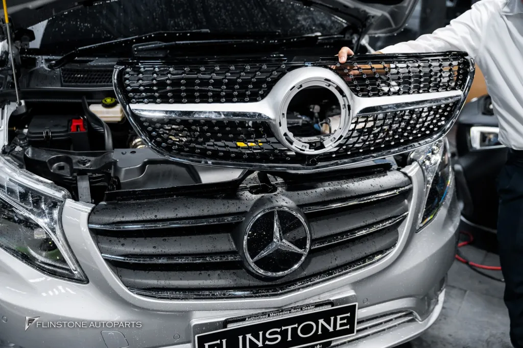 Mercedes Benz Vito กระจัง