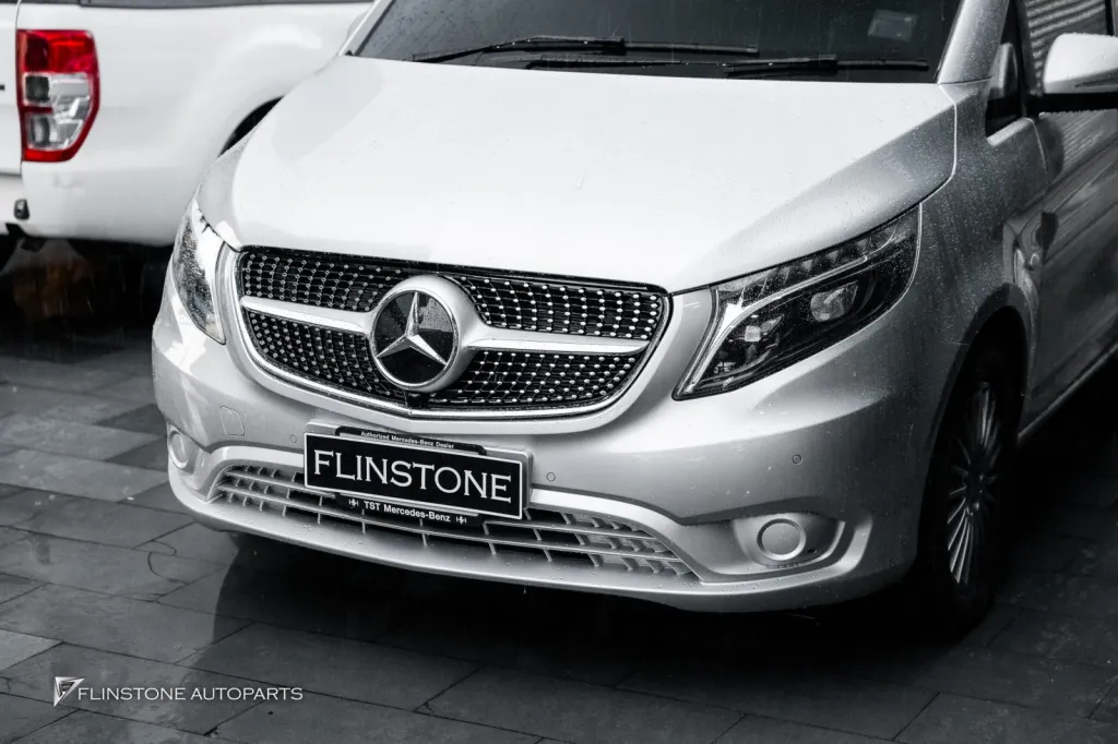 Mercedes Benz Vito กระจัง