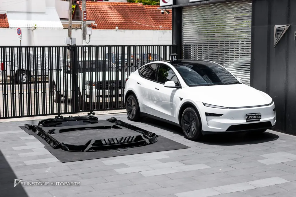 Tesla Model 3 ชุดพาร์ท Yofer design รอบคัน