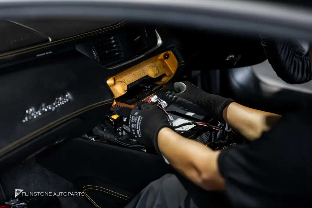 Lamborghini Avantador ท่อ Larini ยกเกียร์เปลี่ยนครัช , คาร์เพลย์