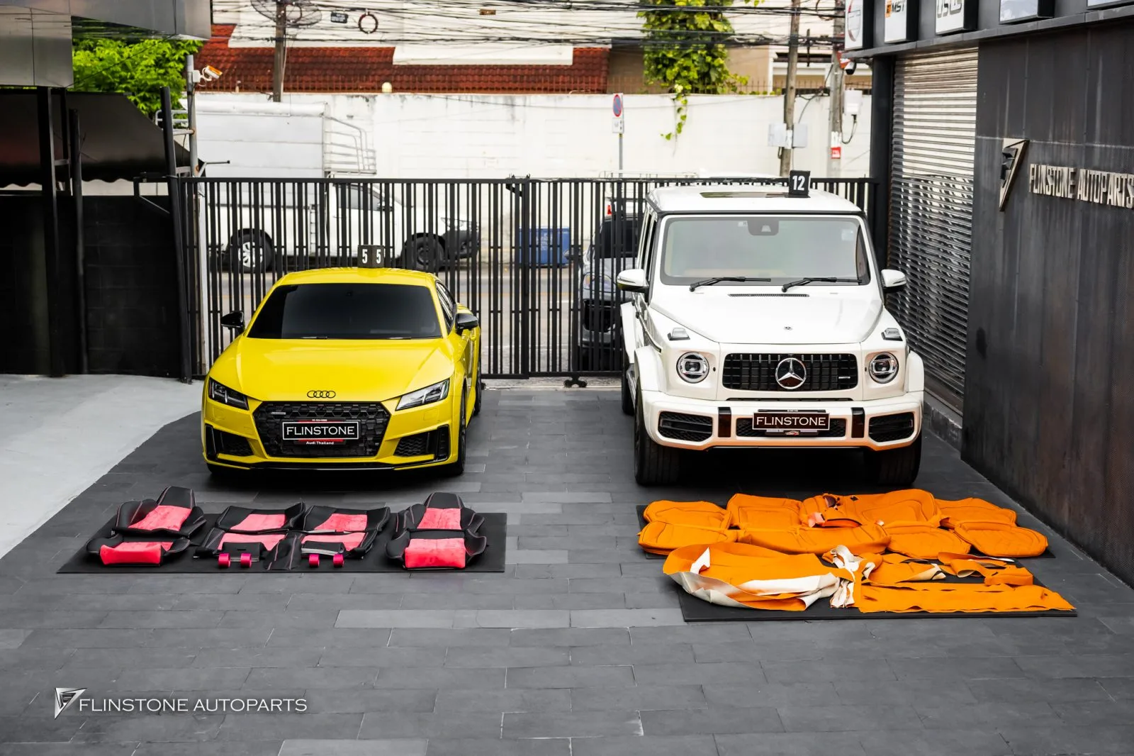 Audi TT X Gclass ภายในคู่