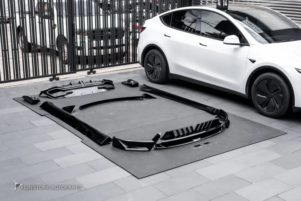 Tesla Model 3 ชุดพาร์ท Yofer design รอบคัน
