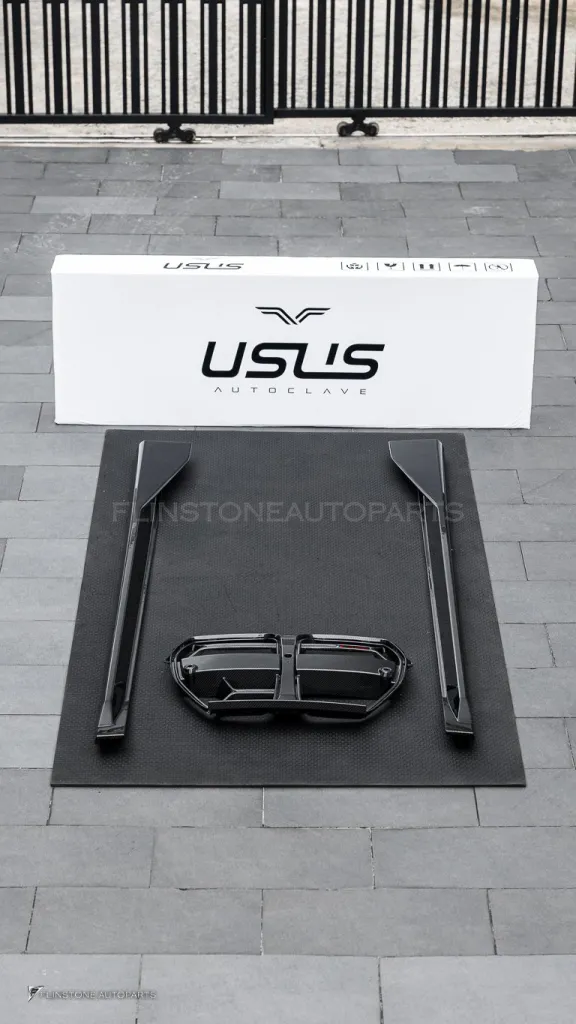 พาร์ทคาร์บอน กระจังหน้า สเกิร์ต G22 Usus