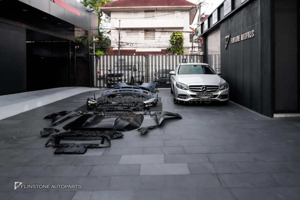 Mercedes Benz W205 to W206 全车套件