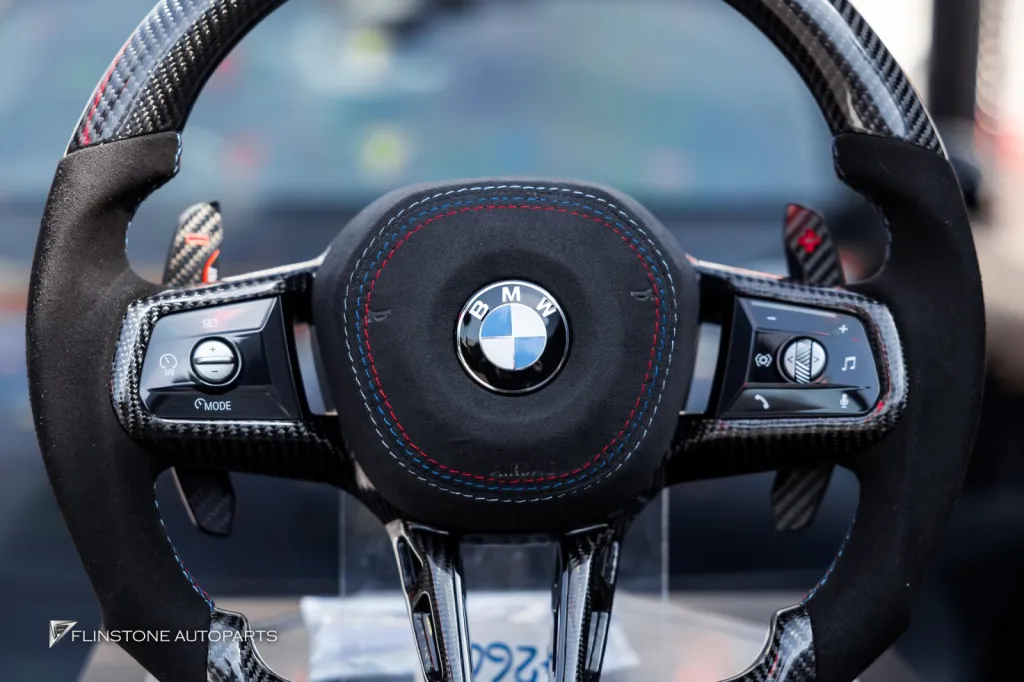 BMW i7 方向盘