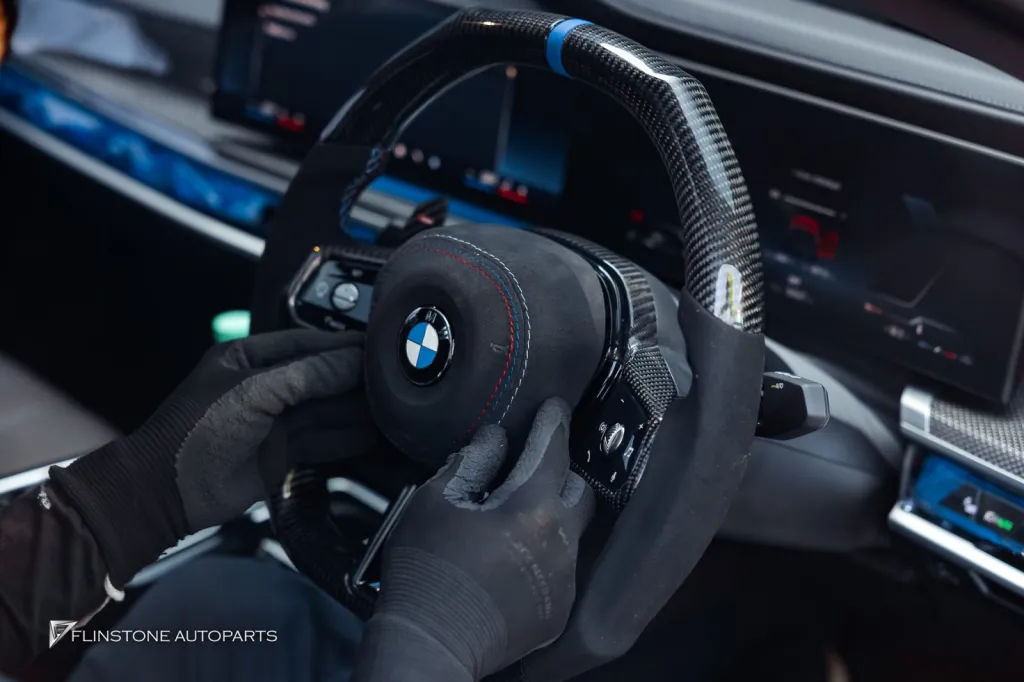 BMW i7 方向盘