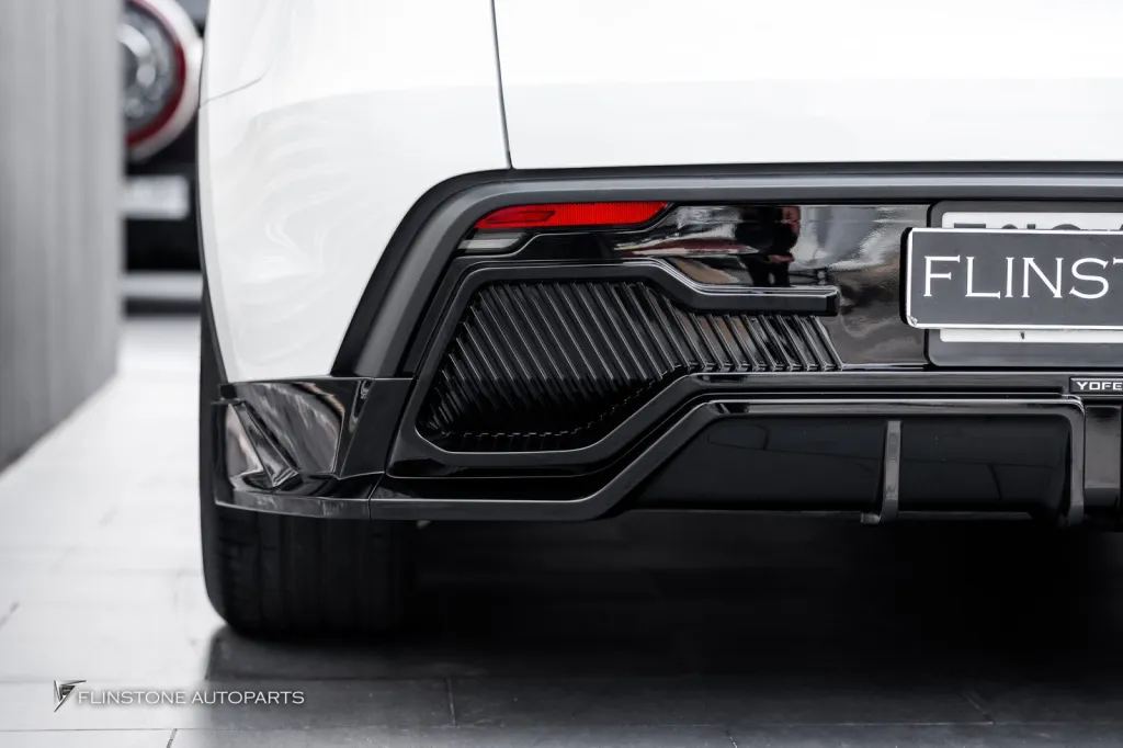 Tesla Model 3 ชุดพาร์ท Yofer design รอบคัน