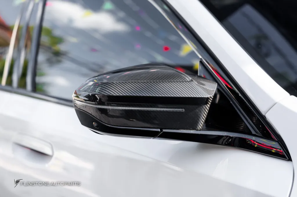 BMW i5 G60 后视镜 Usus