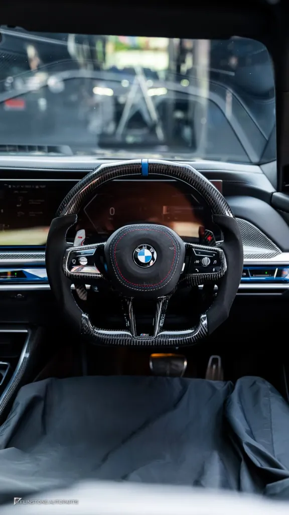BMW i7 方向盘