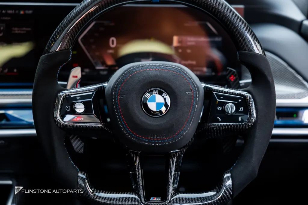 BMW i7 方向盘