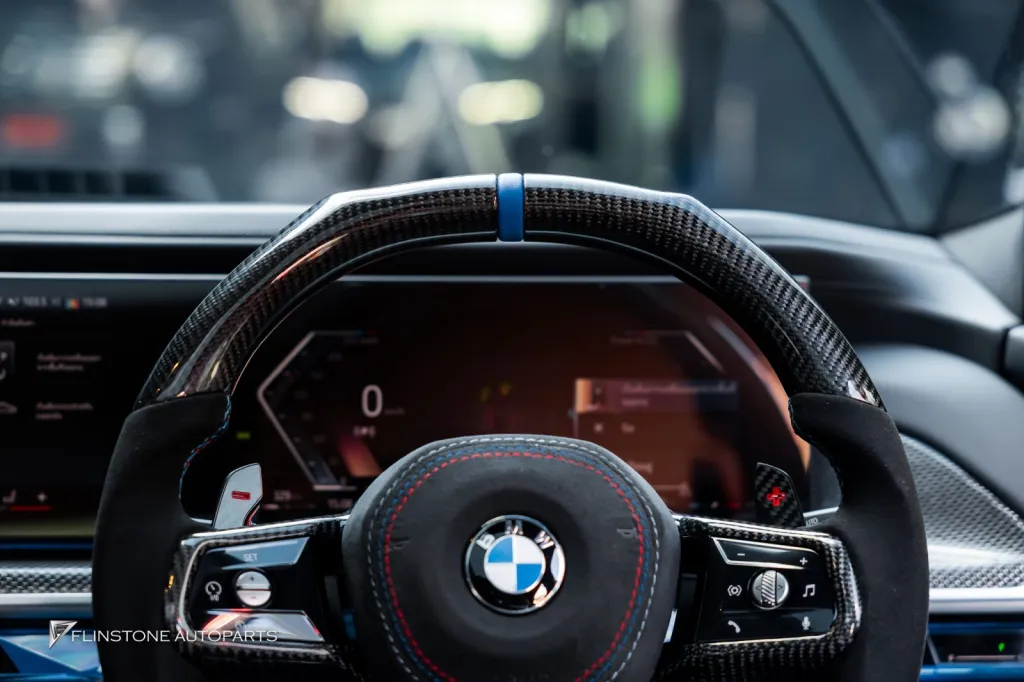 BMW i7 方向盘