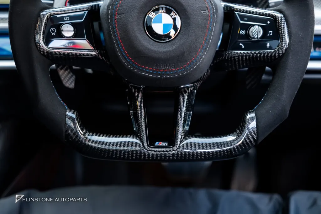 BMW i7 方向盘