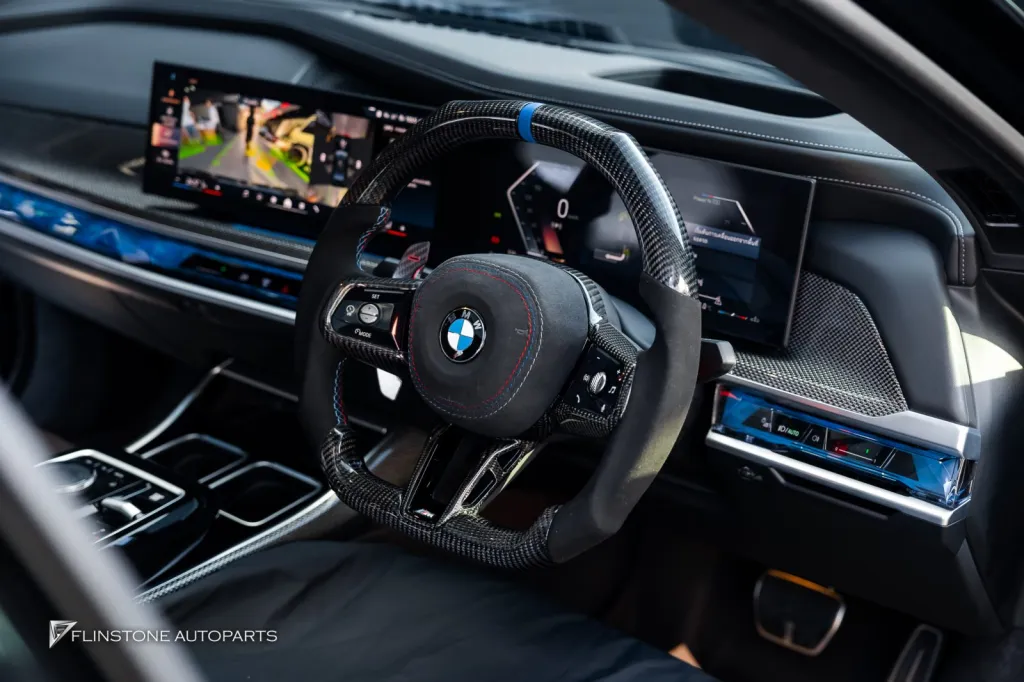 BMW i7 方向盘