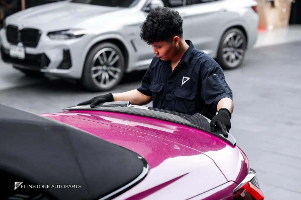 BMW G23 สปอยเลอร์ ปลายท่อ