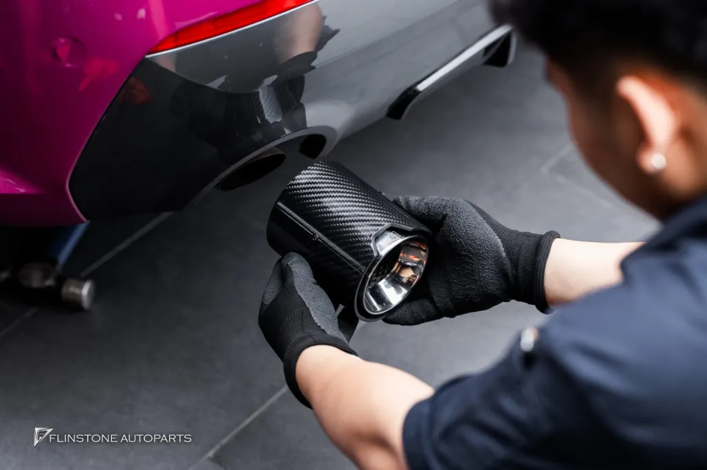 BMW G23 สปอยเลอร์ ปลายท่อ