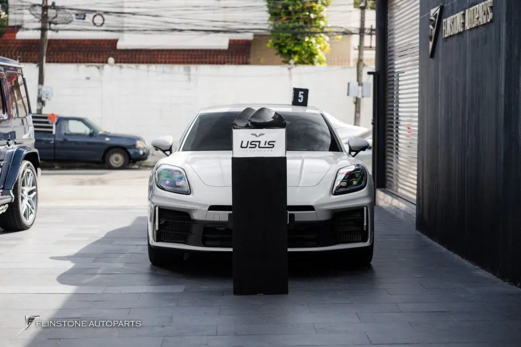 Porsche Panamera กระจกข้าง USUS — เรียง