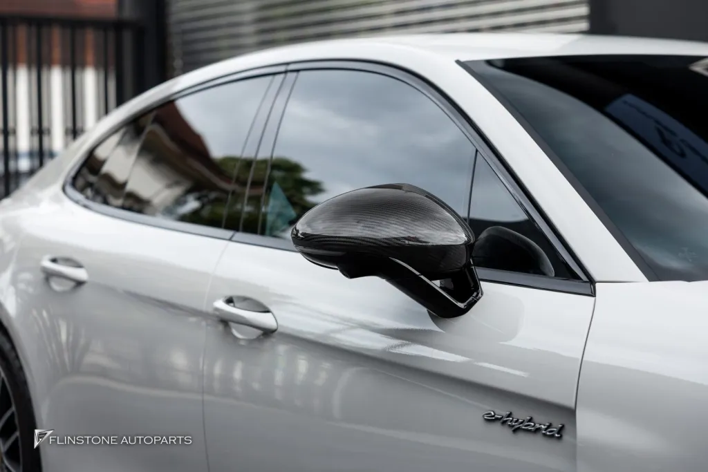 Porsche Panamera กระจกข้าง USUS — เสร็จ