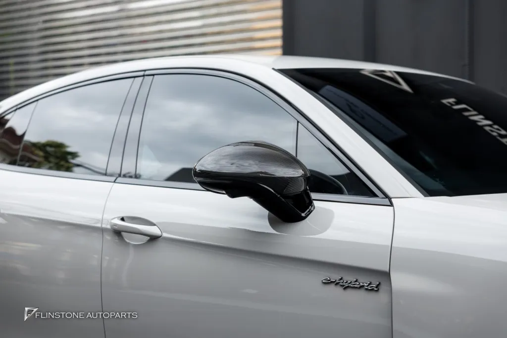 Porsche Panamera กระจกข้าง USUS — เสร็จ