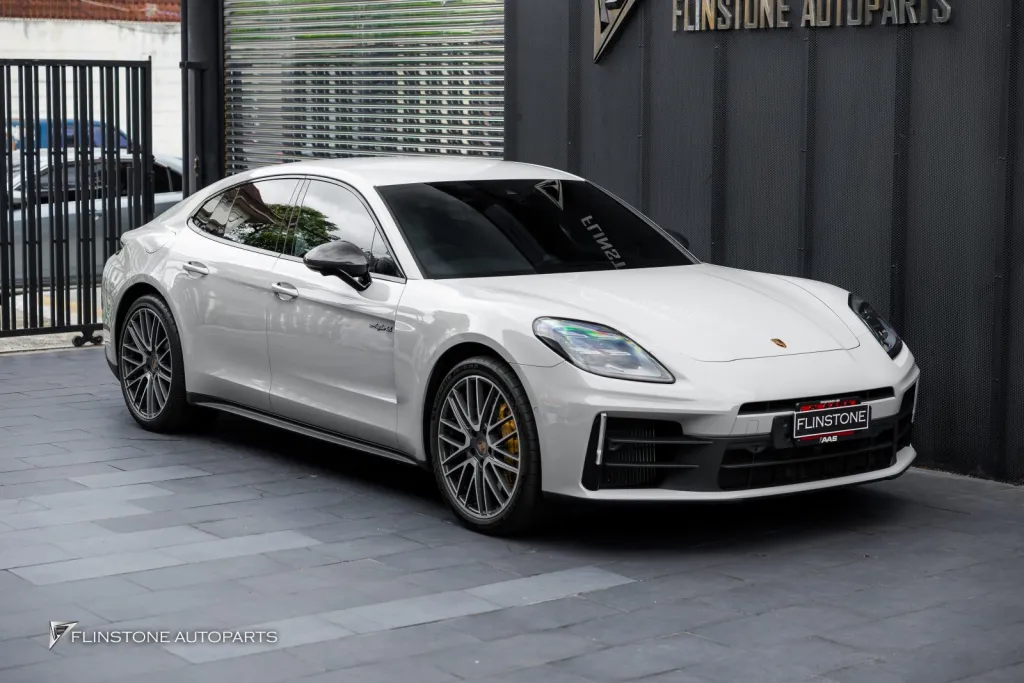 Porsche Panamera กระจกข้าง USUS — เสร็จ