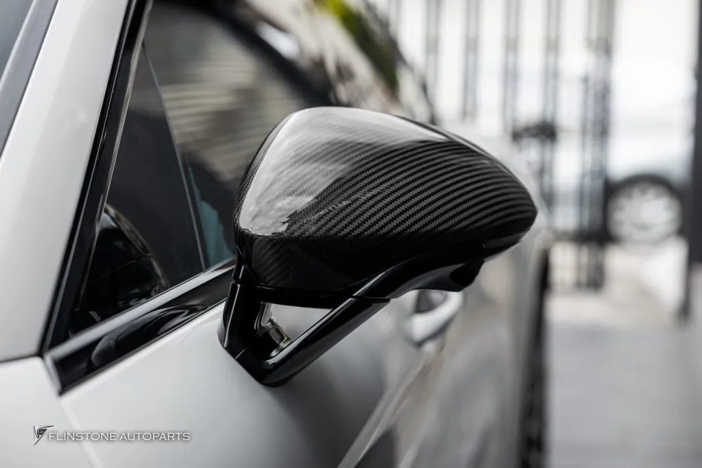 Porsche Panamera กระจกข้าง USUS — เสร็จ