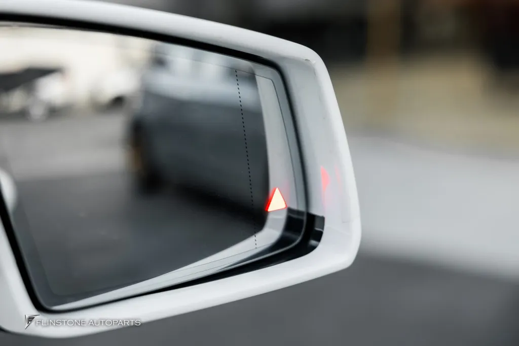 Mercedes Benz Cla Blind Spot