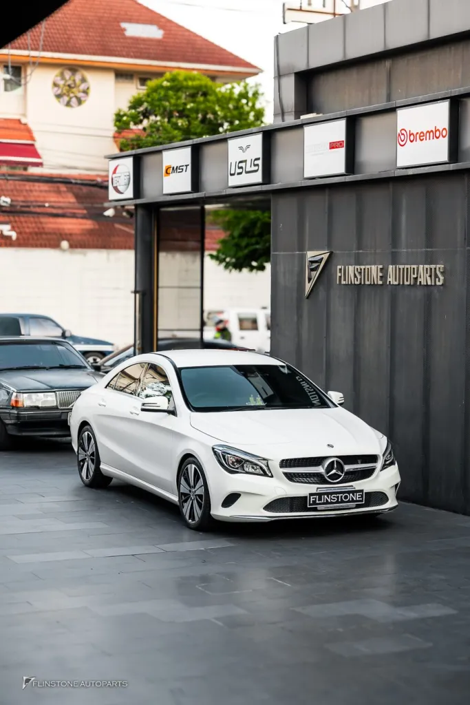 Mercedes Benz Cla Blind Spot