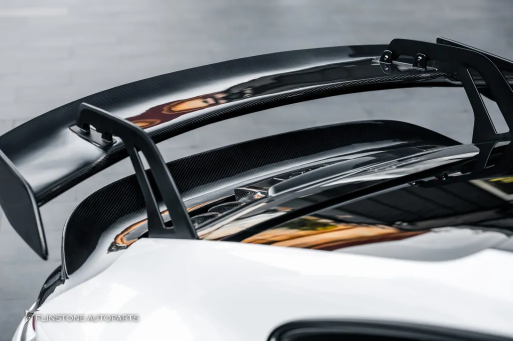 Porsche 992 สปอยเลอร์ GT3