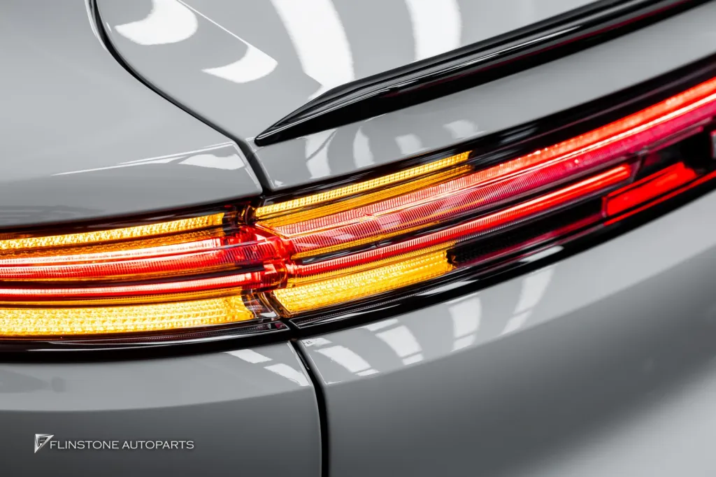 Porsche Cayenne ไฟท้าย ฟิล์ม