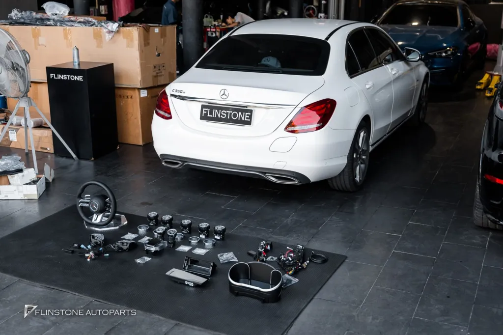 Mercedes Benz W205 ไฟช่องแอร์ ลำโพง พวงมาลัย