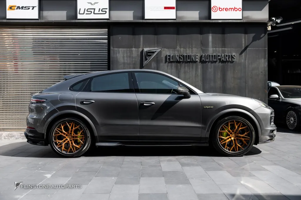 Porsche Cayenne พาร์ทคาร์บอนรอบคัน Takd
