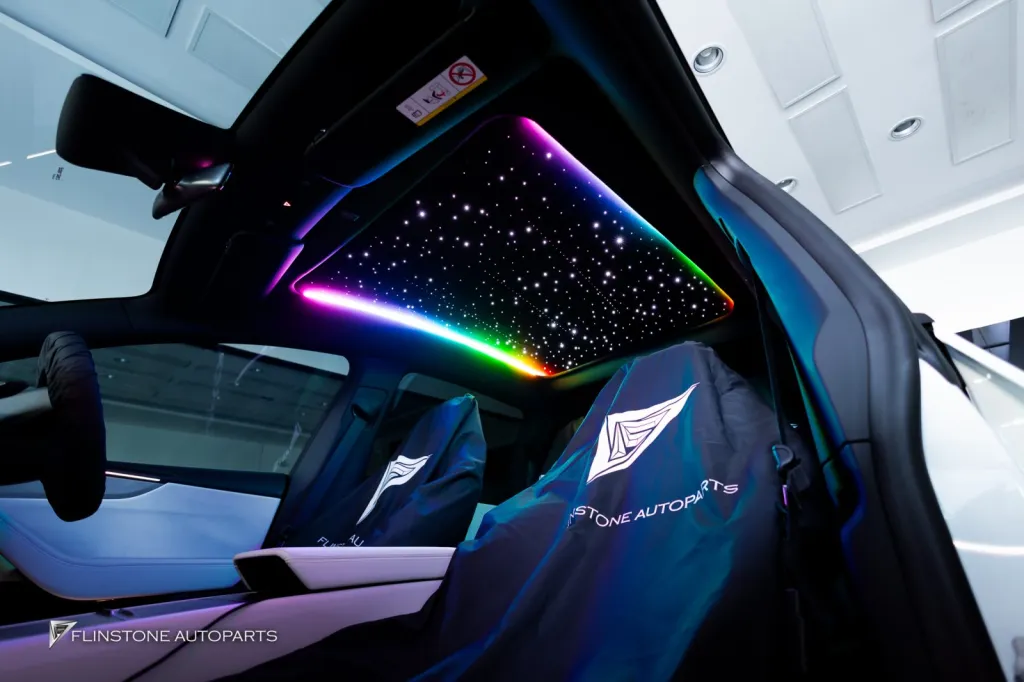 Tesla Juniper ม่านไฟฟ้าหลังคาดาว