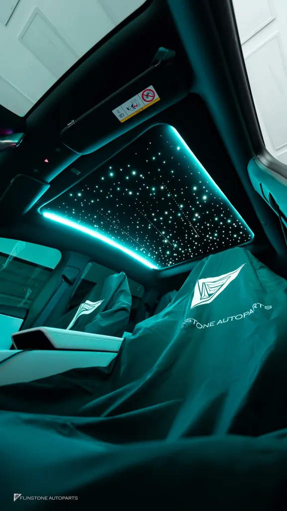 Tesla Juniper ม่านไฟฟ้าหลังคาดาว
