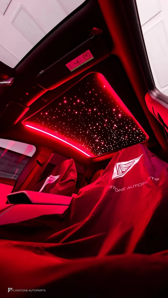 Tesla Juniper ม่านไฟฟ้าหลังคาดาว